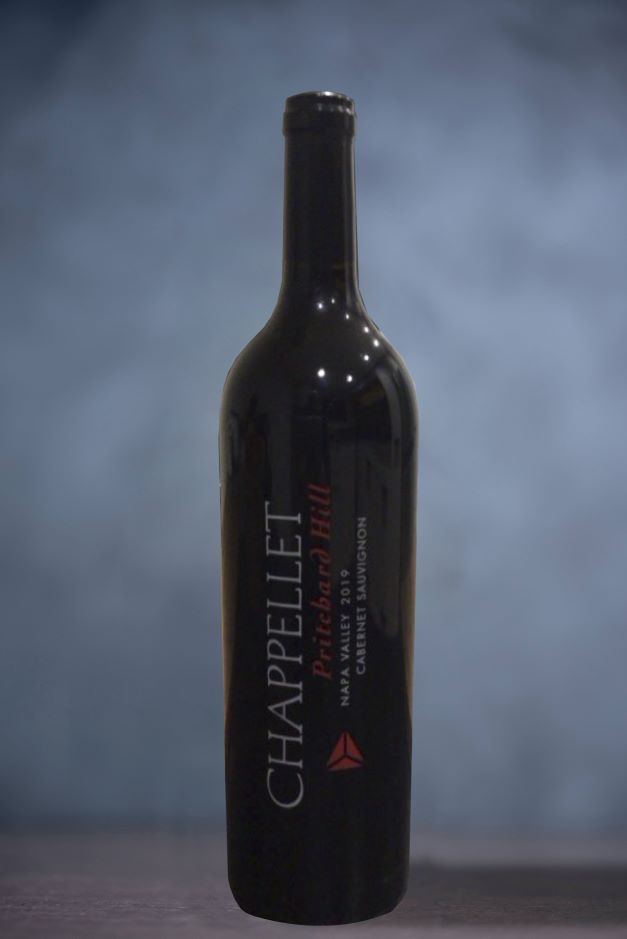<strong>Chappellet Pritchard Hill 2019</strong> (75 cl) <br> <div class='badge-cepage'> Cabernet Sauvignon</div> <div class='badge-country'>EE.UU</div>