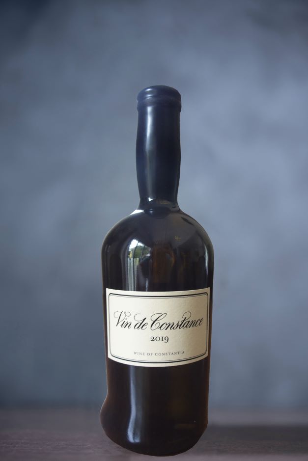 <strong>Klein Constancia Vin de Constance 2019</strong> (50 cl) <br/> <div class='badge-cepage'>Muscat</div> <div class='badge-country'>Zuid-Afrika</div>
